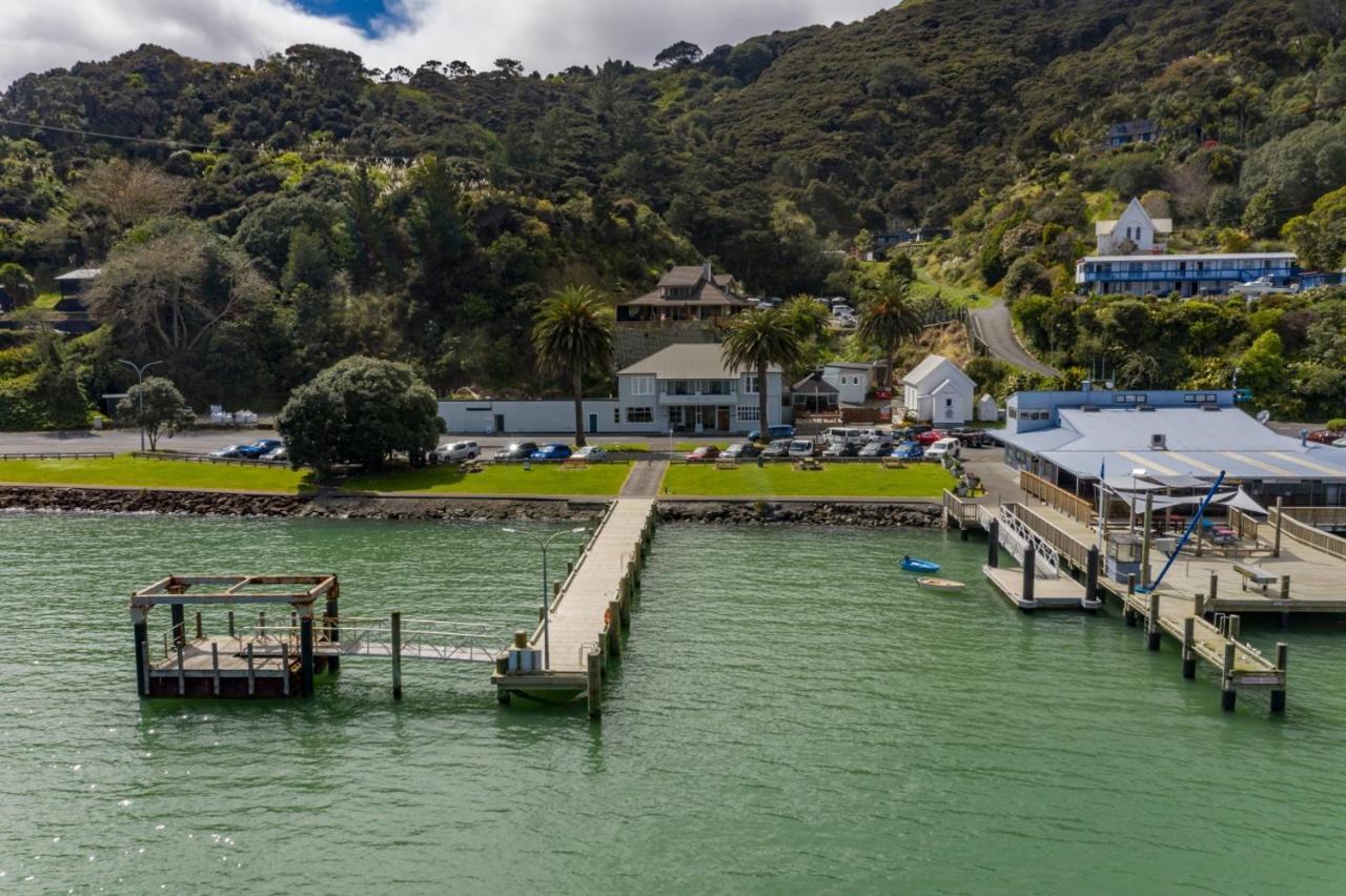 The Marlin Of Whangaroa Экстерьер фото