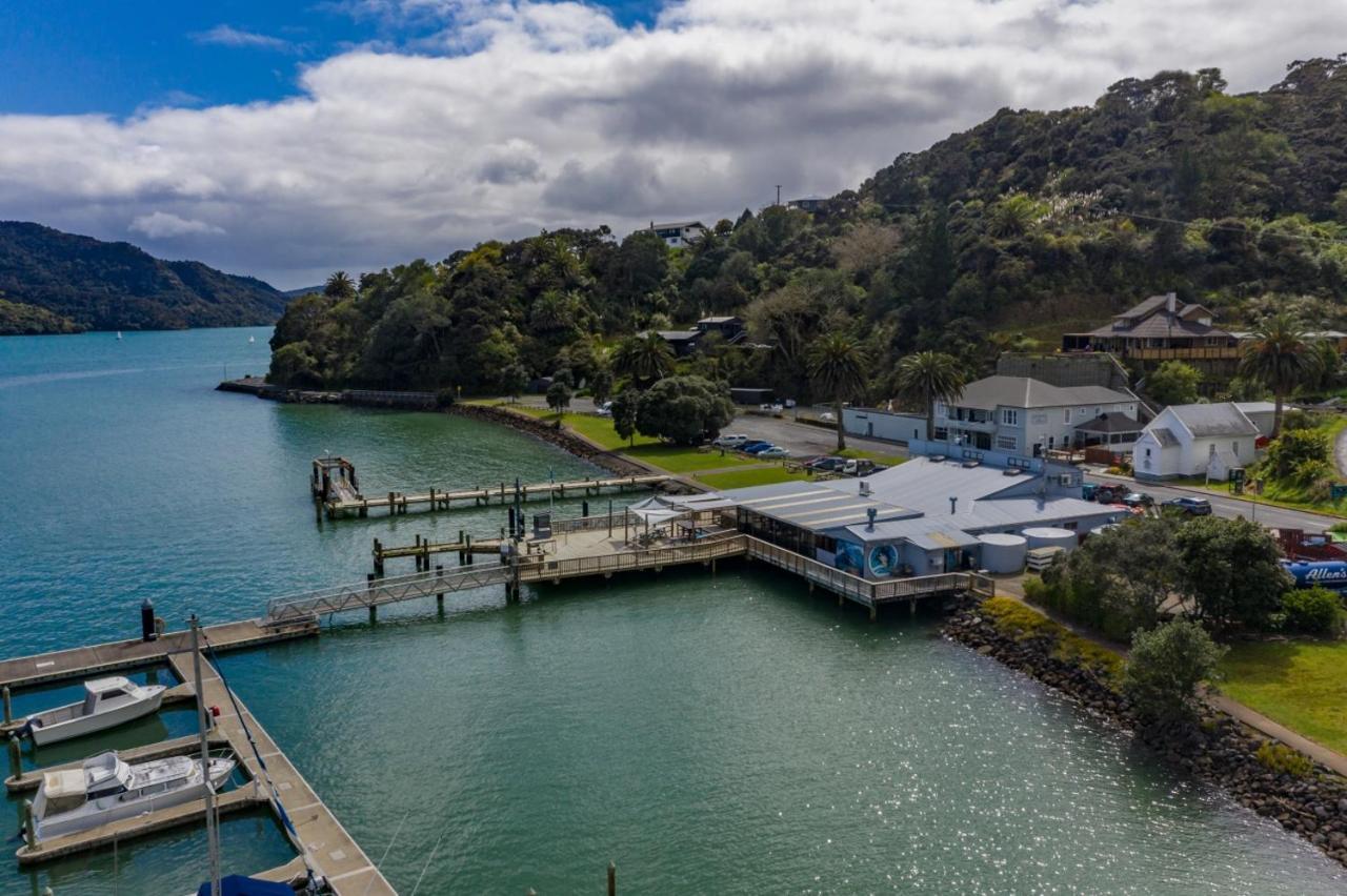 The Marlin Of Whangaroa Экстерьер фото